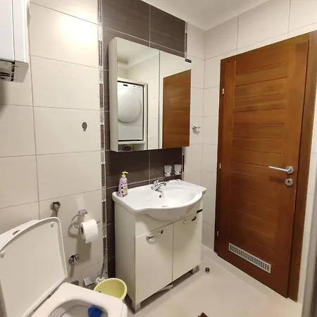 Apartment Deluxe Lejla - Free Garage Parking Sarajevo