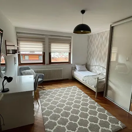 Deluxe Lejla - Free Garage Parking Apartment Sarajevo