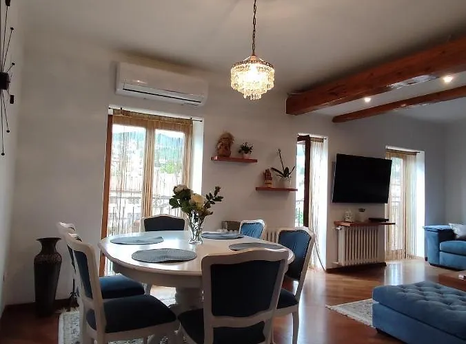 Deluxe Lejla - Free Garage Parking شقة سراييفو